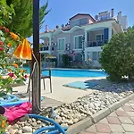 Baba View Apartment *