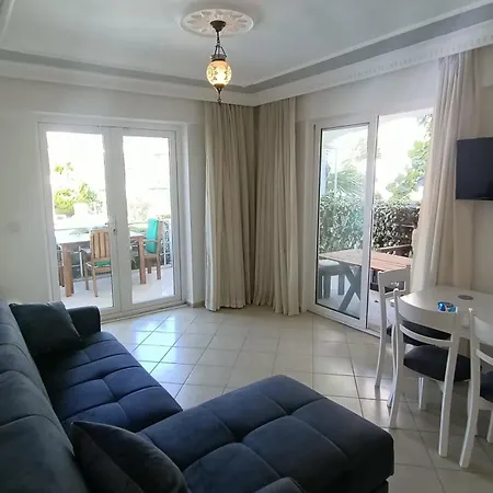 Baba View Апартаменты *